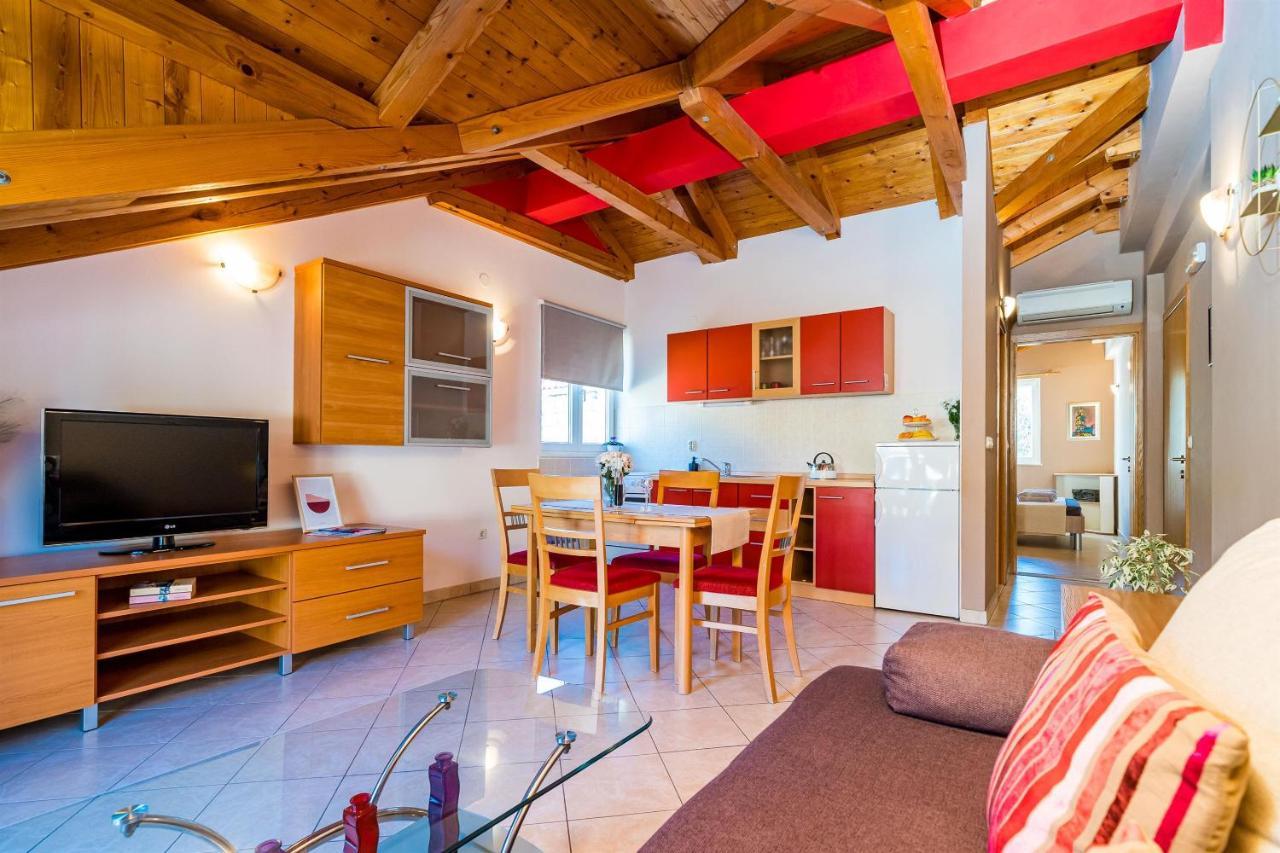 Apartments Kruno ザトン エクステリア 写真